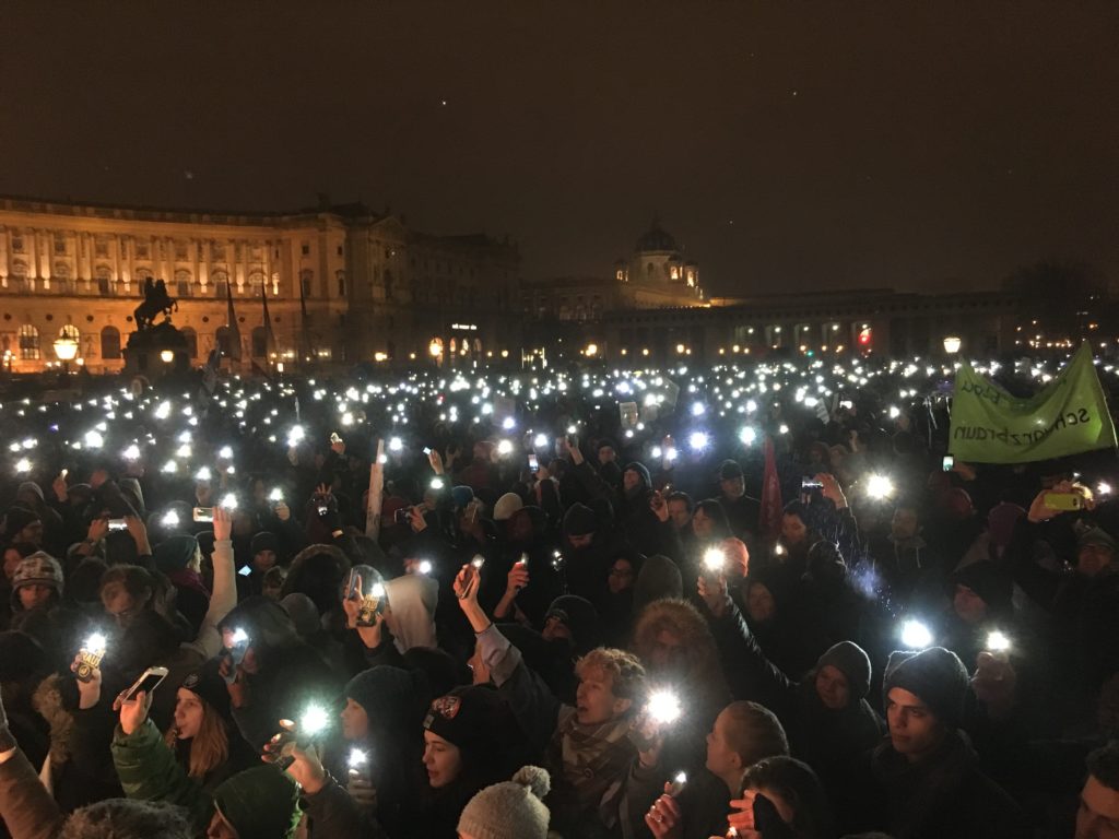 Am 13. Jänner demonstrierten in Wien Zehntausende gegen die Schwarz-Blaue Regierung. © Hanna Lichtenberger