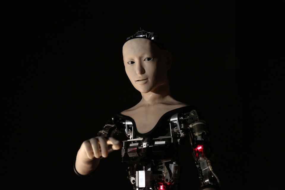 Prix Ars Electronic: ALTER dark at Miraikan © Justine Emard